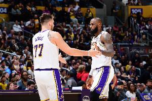 巴克利：基于艾顿的过去我对他谨慎看好 湖人不如火箭&amp;雷霆&amp;掘金